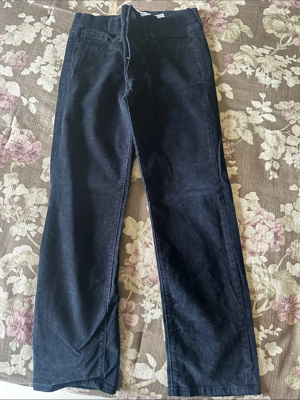 Old Navy Kids Karate Slim Corduroy Trousers Lot of 2(tan and black)